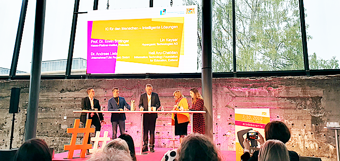 DiGi_Vortrag KI fuer Menschen Vortrag zum Thema KI (Künstliche Intelligenz) auf dem bayerischen Digitalgipfel 2019 in München